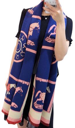 Gallop Reversible Wrap - Navy